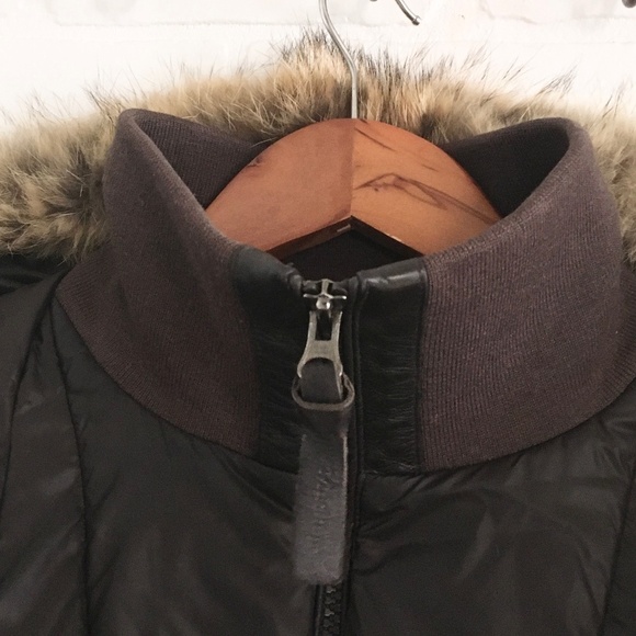Mackage Women Adali Down Parka Coat Natural Fur Signature Collar Sz L Flaw - Picture 7 of 16